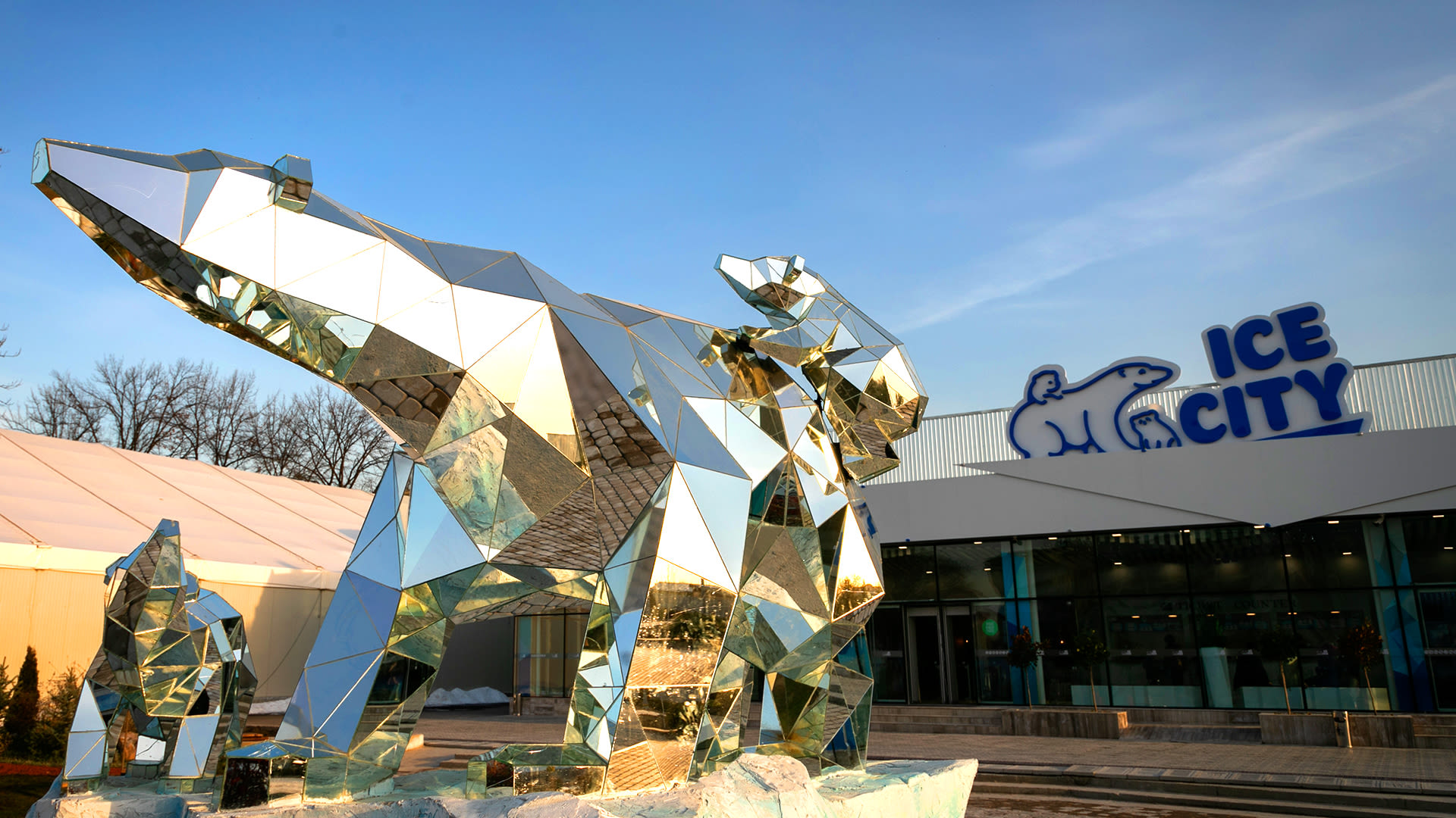 The Ice City Grand Opening - ISP - Specialist of Entertaintment