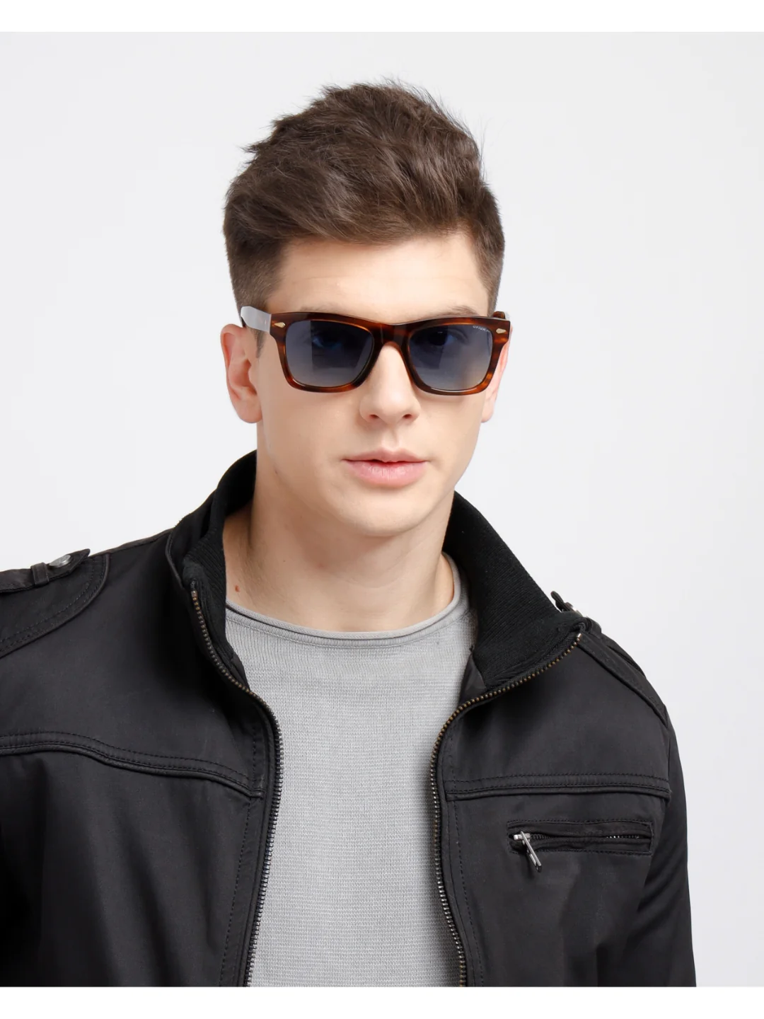 Opium OP-10137-53-C04 Sunglasses angle 2