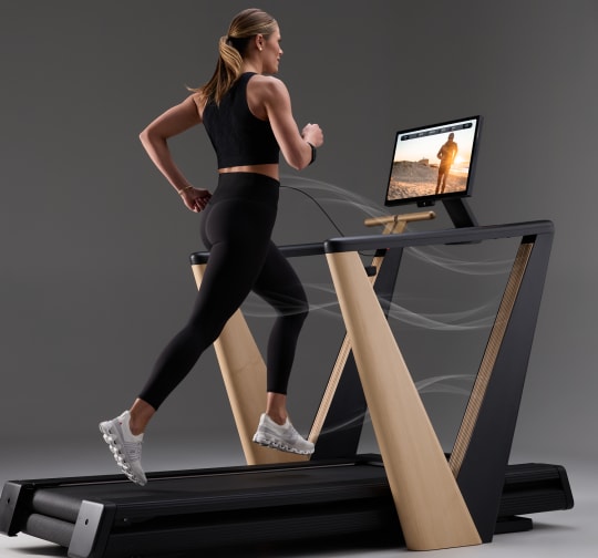man running on the nordictrack T series 10 treadmill