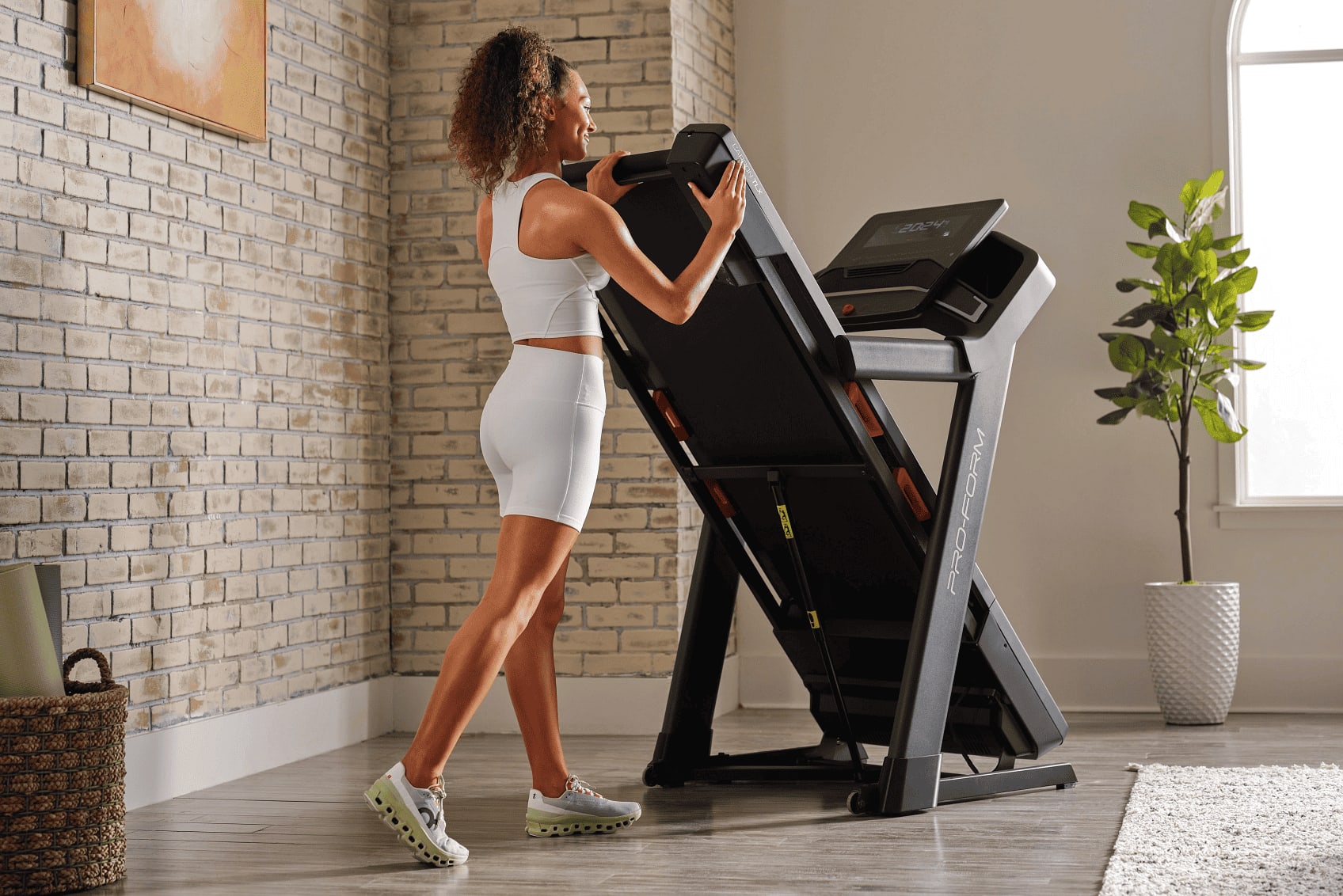 NordicTrack ProForm Carbon TLX gallery image