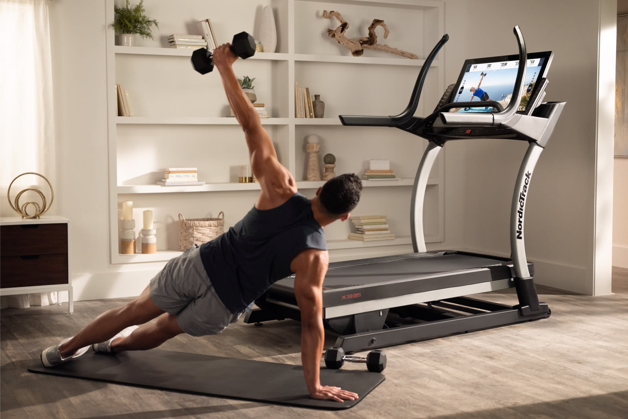 X32i Treadmill NordicTrack Canada