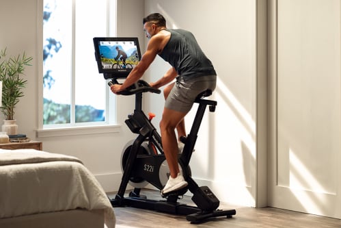 S22i Studio Bike