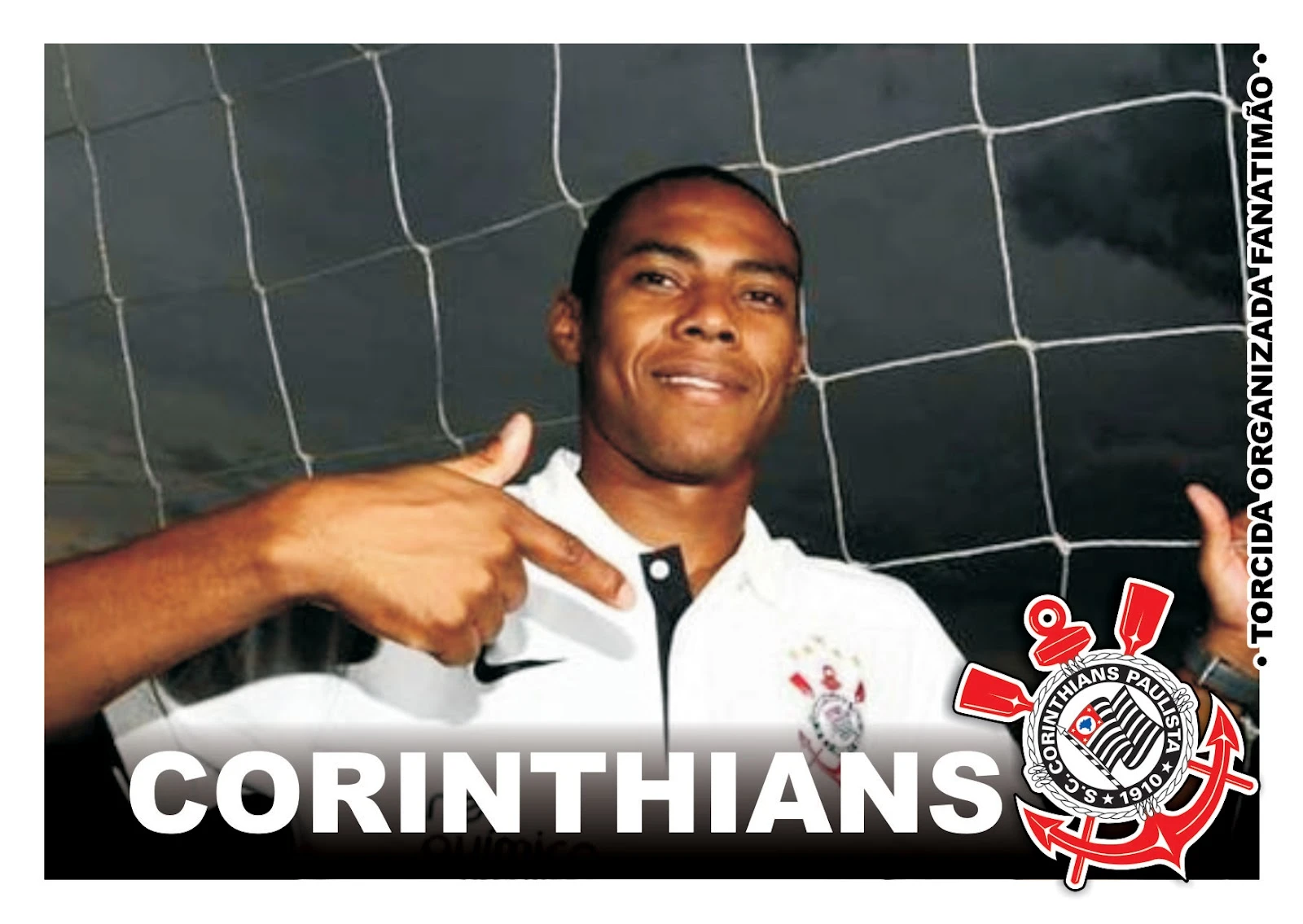 Corinthians pagou 4 milhões de euros por 50% dos direitos de Elias