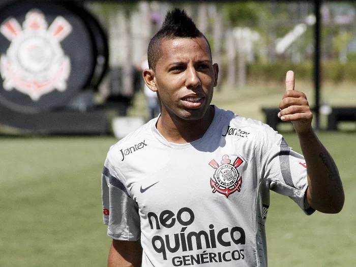 EXCLUSIVO: Corinthians consegue liberação de atleta encostado, que agora jogará na Tailândia