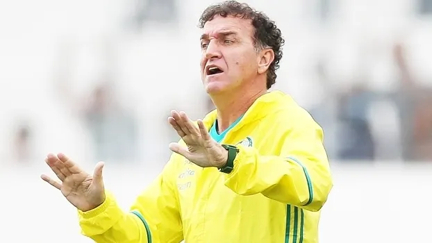 Cuca admite duelo especial com Bauza e rasga elogios ao São Paulo