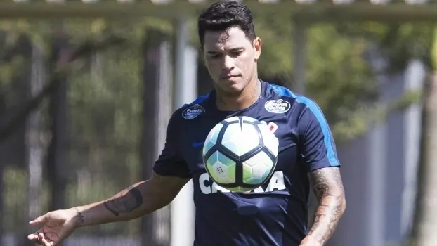 Recuperação surpreende, e Giovanni Augusto pode voltar um mês antes do prazo