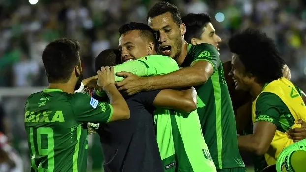 Clubes da Série A 'cantarão' o hino da Chapecoense na última rodada do Brasileiro