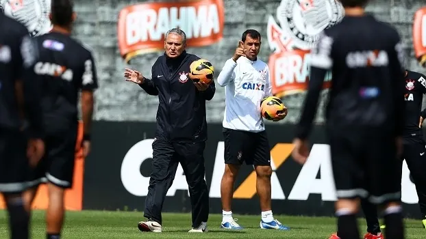 Corinthians de Tite tentava ser 'tiki taka'; o de Carille é 'ligação direta'