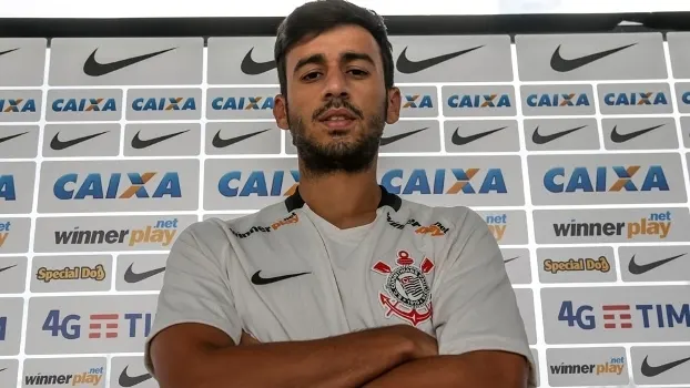 Adeus! Camacho rescinde com Corinthians e será anunciado como reforço do Santos