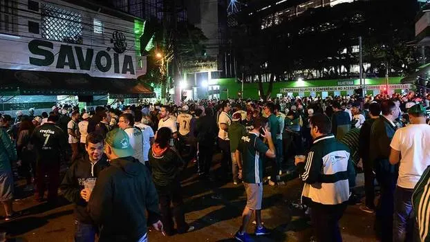 Torcedor do Palmeiras é esfaqueado após discussão com corintianos depois do clássico