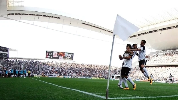 Conta de Itaquera mergulha Corinthians no prejuízo e tira 'título' de mais rico do Brasil