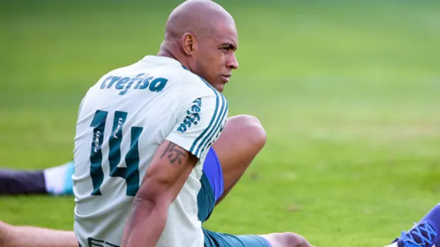 Após primeiro jogo-treino, Jailson celebra atuação