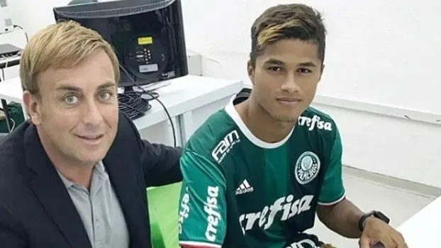 Palmeiras chega a acordo sobre percentual e fecha com promessa do Vitória