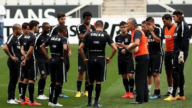 EXCLUSIVO: Corinthians já tem o substituto para o lugar de Guerrero - Por Raony Coronado