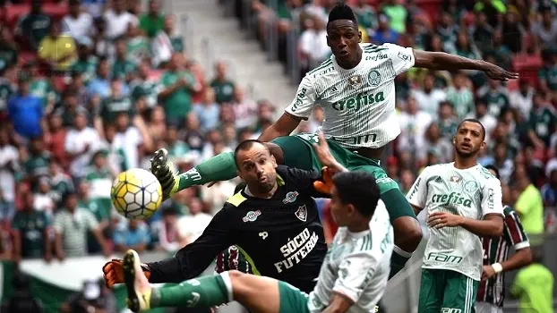 Juntos, Palmeiras e Flamengo são responsáveis por 20% das vitórias dos visitantes no Brasileiro