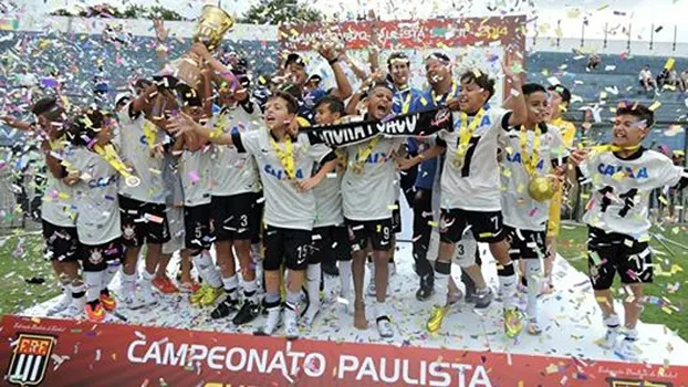 Corinthians vence o Palmeiras por 2 a 1 e é campeão do Paulista sub-11