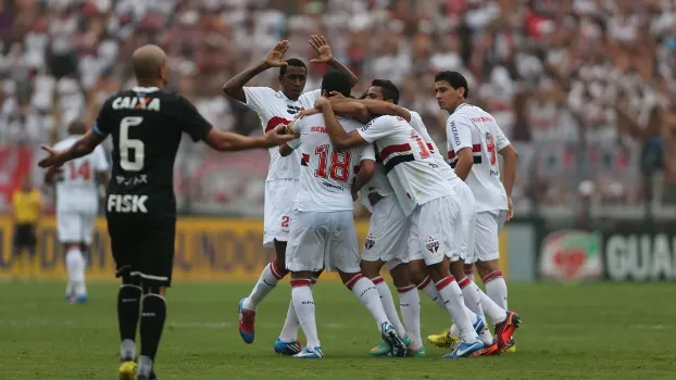 São Paulo versus tabus: 6 jogos sem vitória contra o Corinthians e 12 jogos sem vencer clássico.