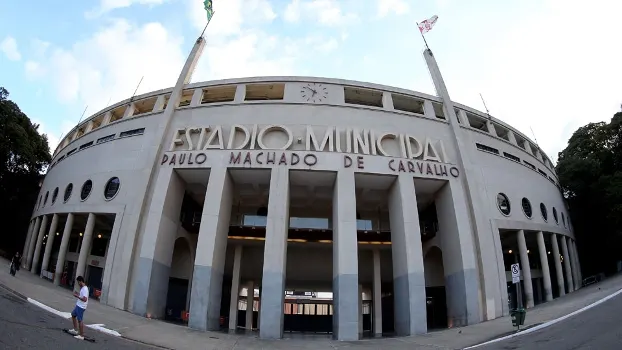 Contrato para Itaquera 'veta' Corinthians no Pacaembu