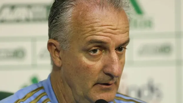 Após levar seis, Dorival diz que Palmeiras não terá 'novidade nenhuma' contra o Vitória