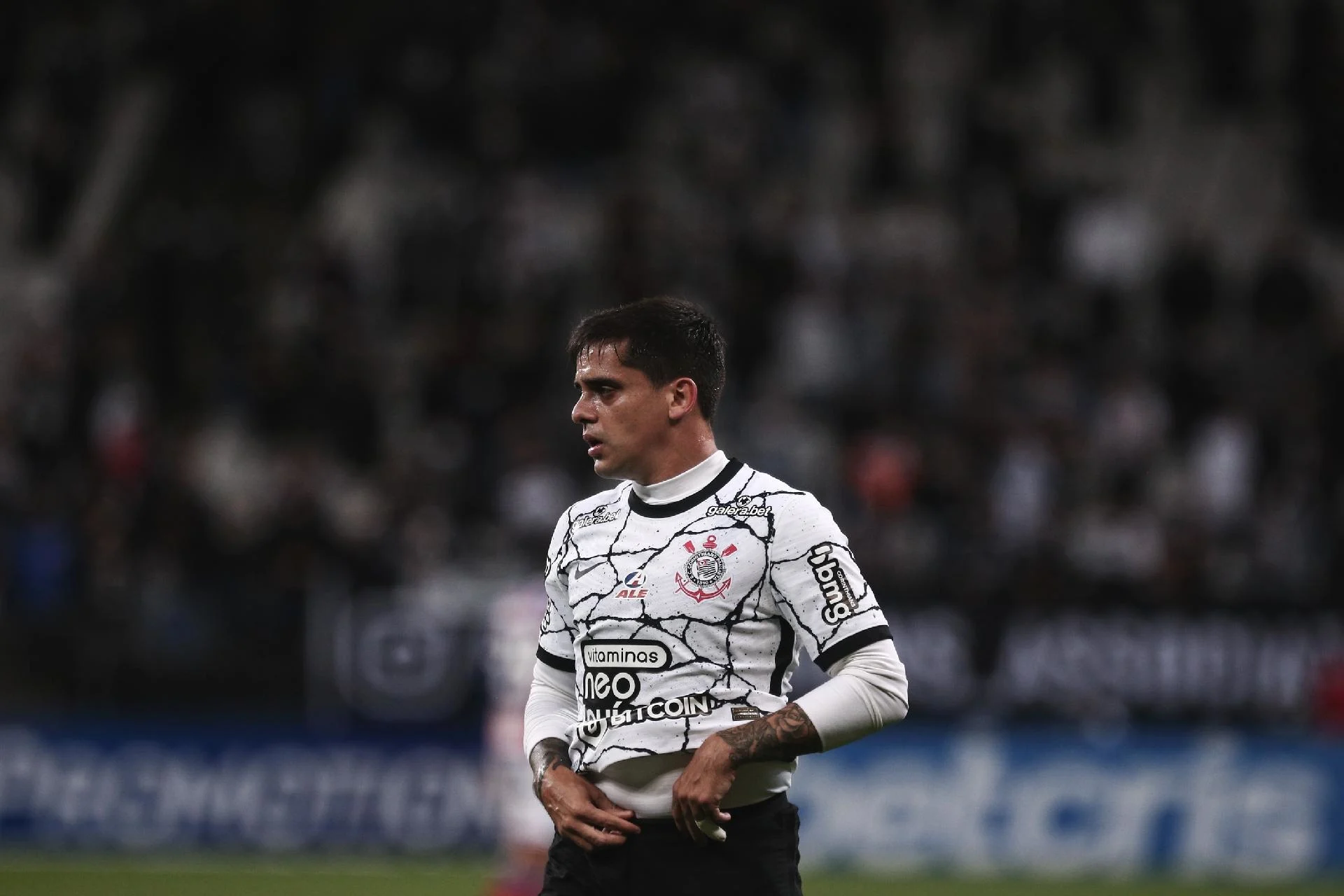 [OPINIÃO] Fagner e Fabio Santos estão devendo muito no Corinthians