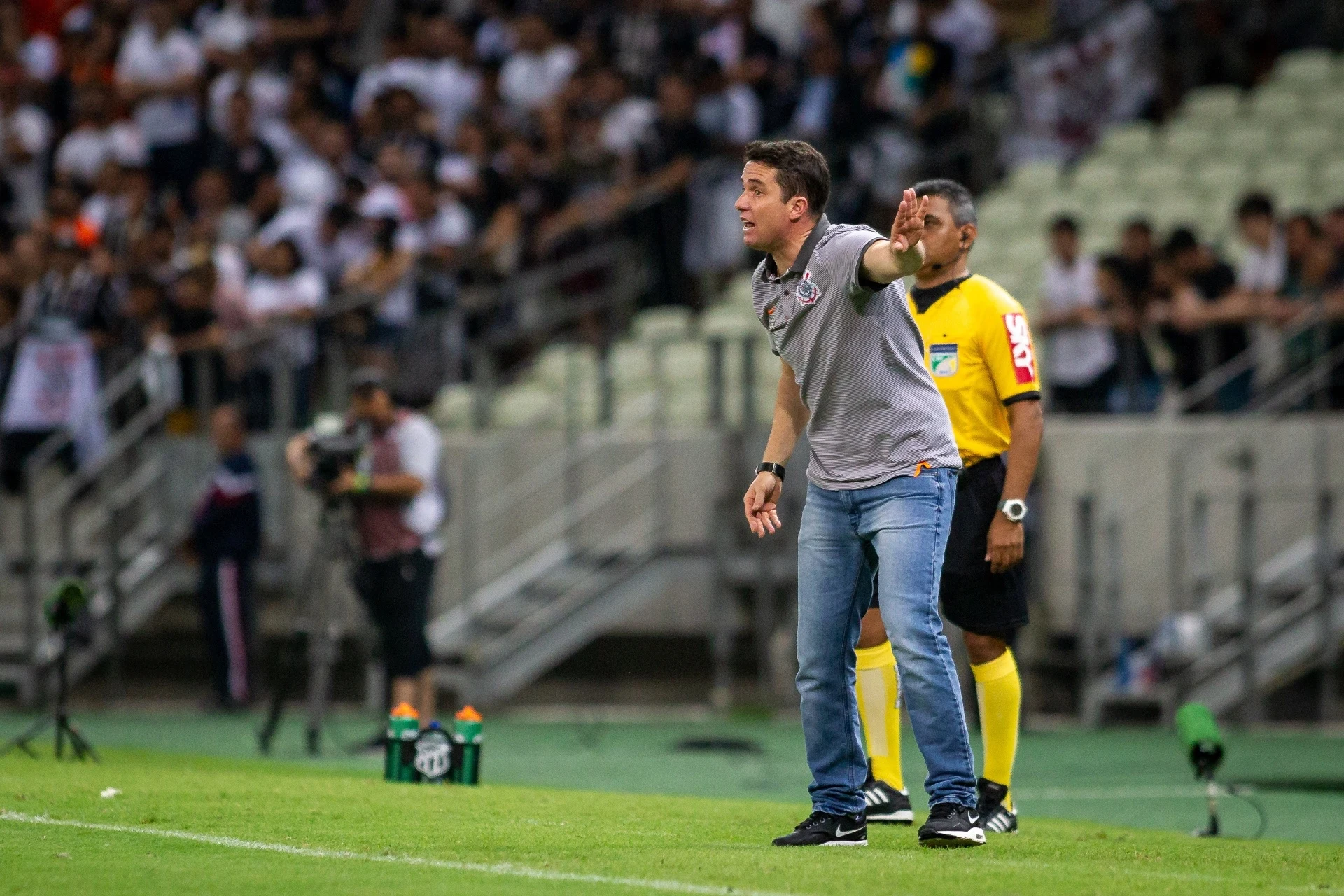 [OFF] Loss é demitido do Corinthians antes do clássico de domingo