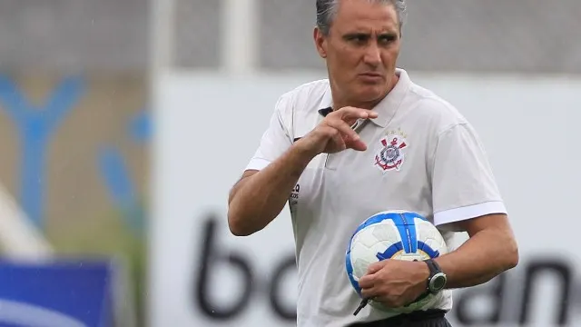 CBF escolhe Tite para ocupar o lugar de Felipão após a Copa do Mundo