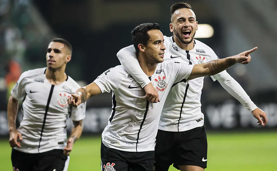 Time europeu está encantado com jogador do Corinthians