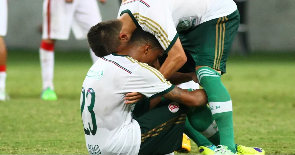 Após 5ª derrota seguida, Palmeiras folga na segunda e marca treino secreto 2