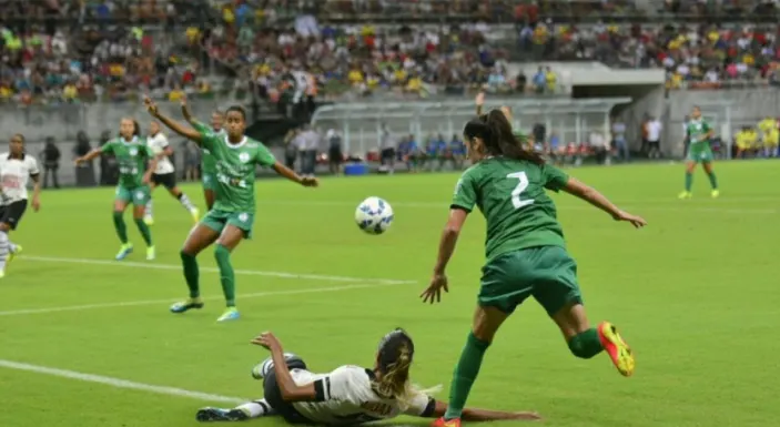 Feminino do Timão desbrava: melhor público da Arena da Amazônia no ano