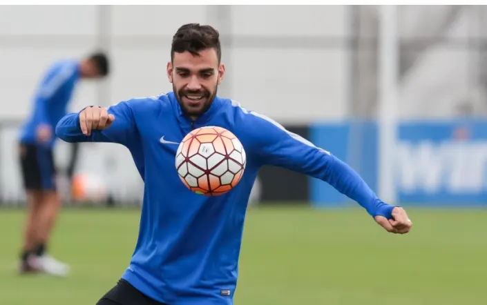 Corinthians inicia conversas para renovar contrato de Bruno Henrique