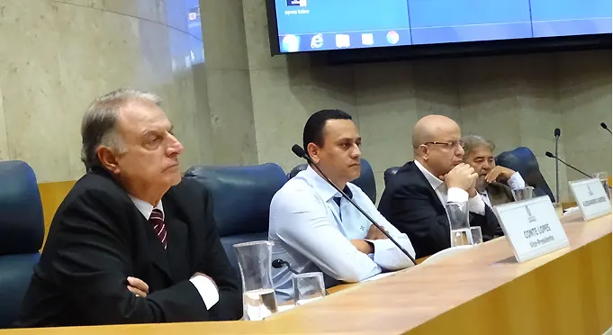 Trocas partidárias esvaziam CPI que investiga torcidas organizadas em SP