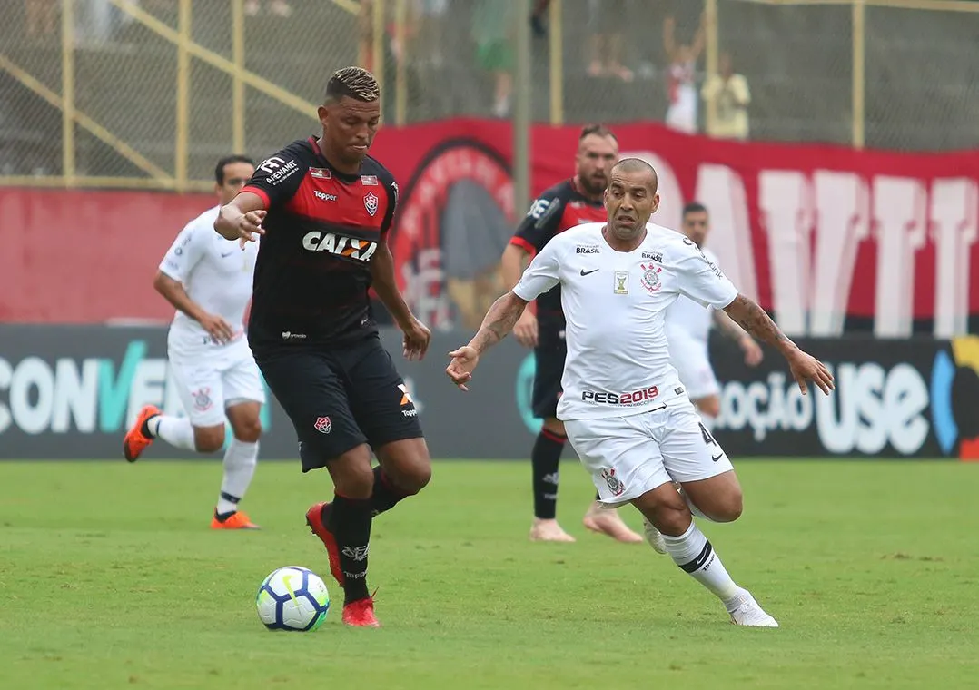 Timão e São Paulo ficam no Z4 durante o returno