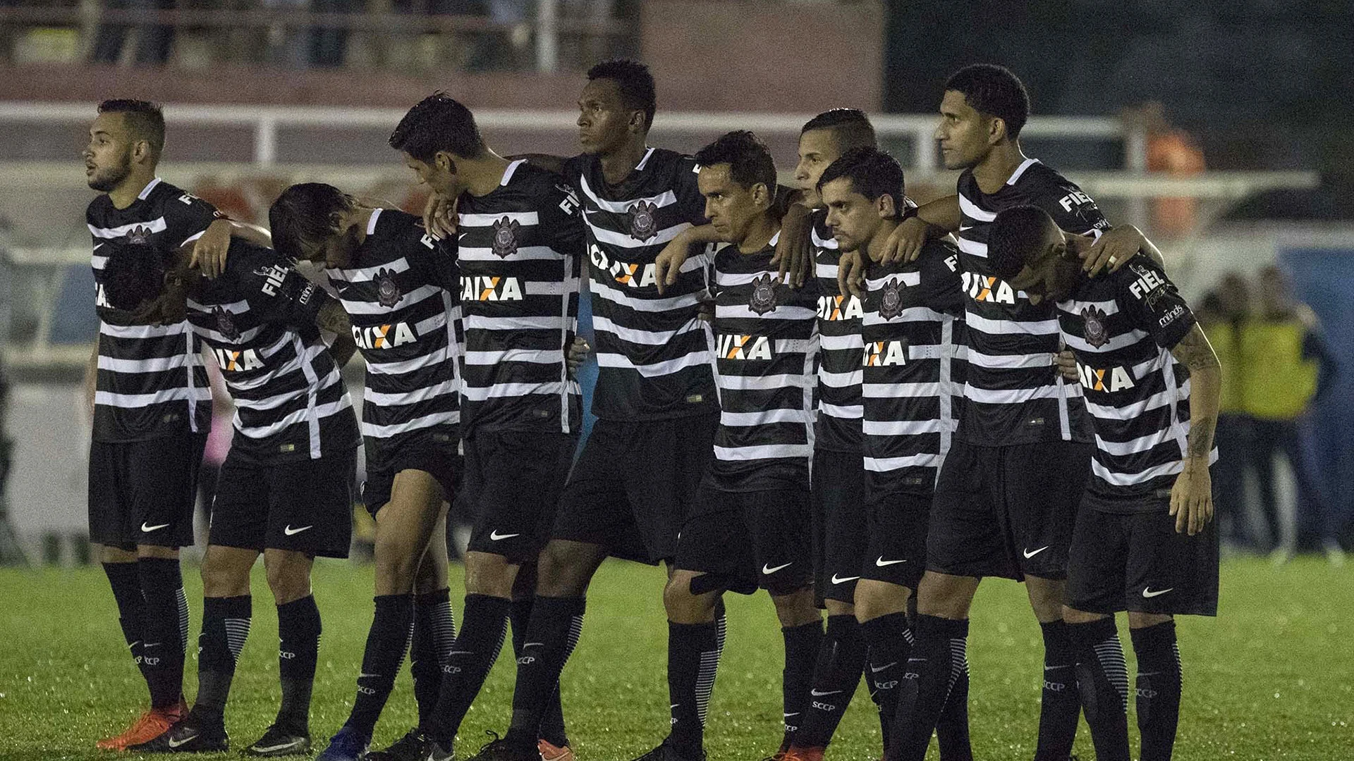 COMENTE: Bola Cheia e Bola Murcha - Luverdense 0 x 2 Corinthians