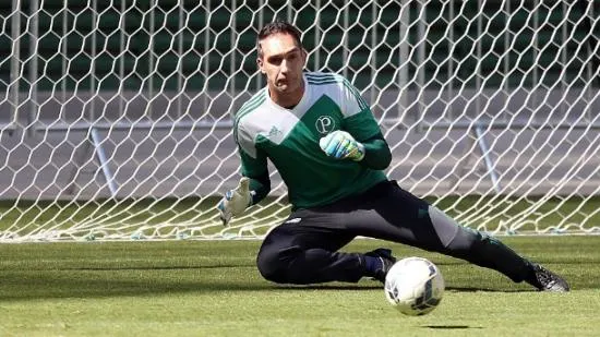 Prass descarta pressão por vitória na nova arena do Palmeiras