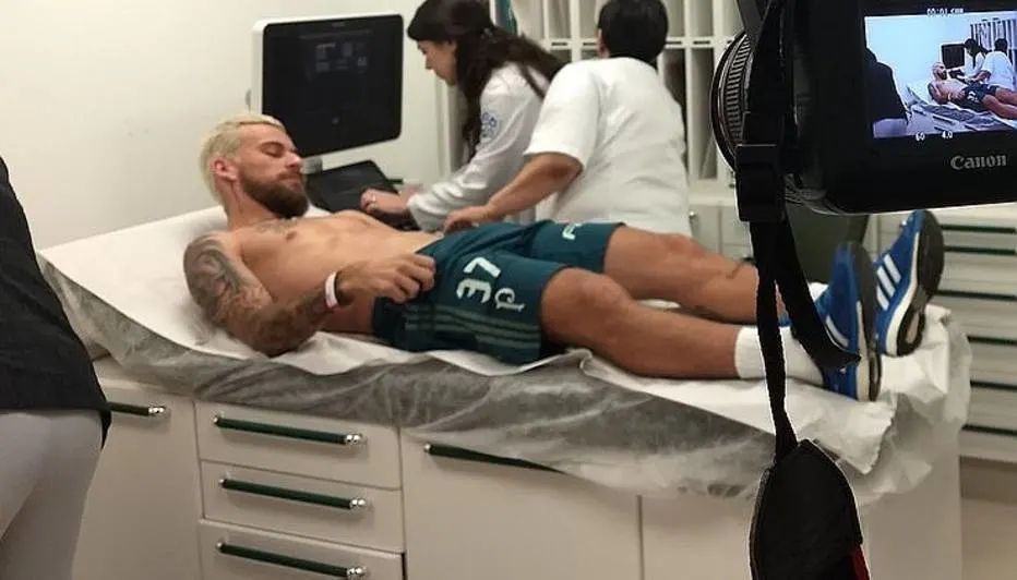 Antes de apresentação, Lucas Lima faz exames médicos no Palmeiras