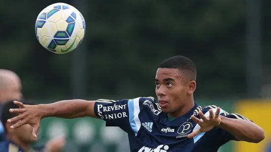 Com Gabriel Jesus, Palmeiras recebe o Joinville na arena