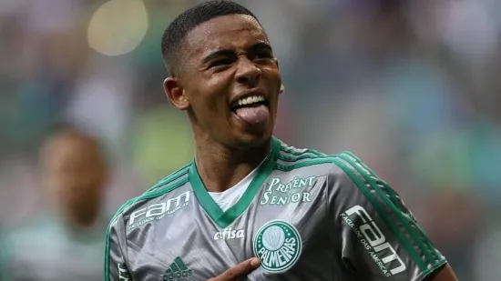 Clube italiano estuda pagar até R$ 47 milhões por Gabriel Jesus