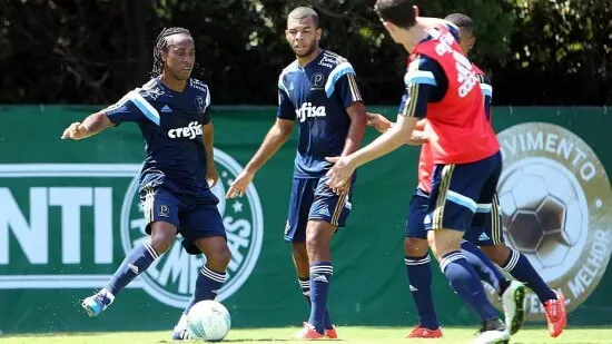 Presença de Arouca embala o Palmeiras neste sábado