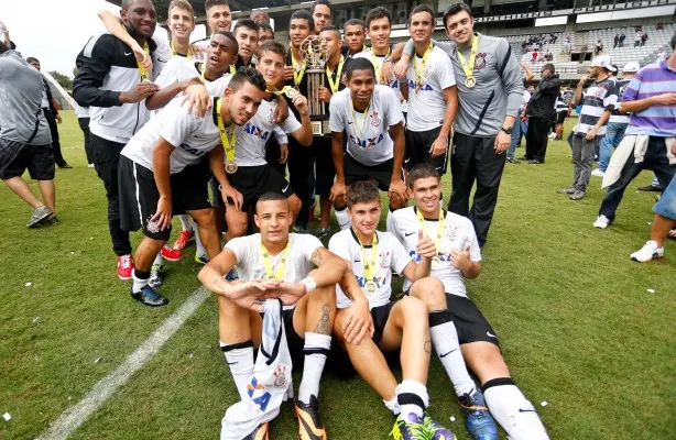 Timão vence na estreia da Copa do Brasil Sub-17.