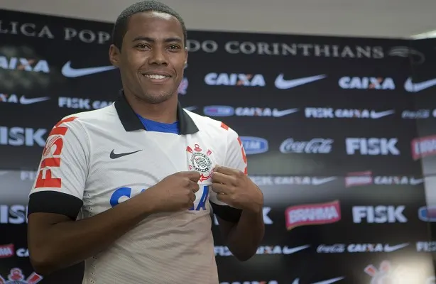 Por precaução, Corinthians não deverá  utilizar Elias em amistosos.