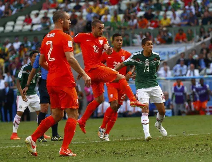 [Copa 2014] México joga como nunca, mas perde como sempre, e Holanda vai às quartas de final da Copa do Mundo