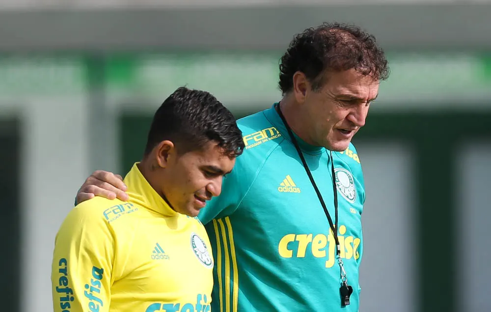 Centralizador, Cuca ofusca Mattos no Palmeiras