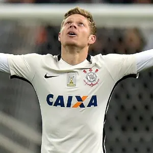 Marlone não quer ser envolvido em troca entre Corinthians e Sport