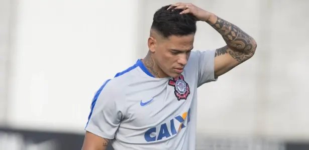 No 1º treino sem Cristóvão, G. Augusto e Rildo reforçam o Corinthians