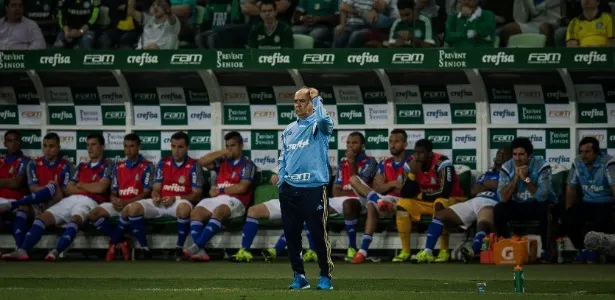 Palmeiras fecha treino e descarta reforço de Arouca contra o Cruzeiro
