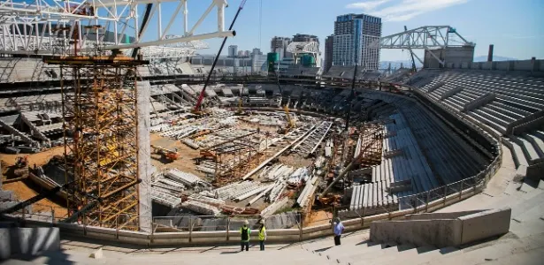 Com futebol e em agosto. Esse é o plano de abertura da Arena Palestra