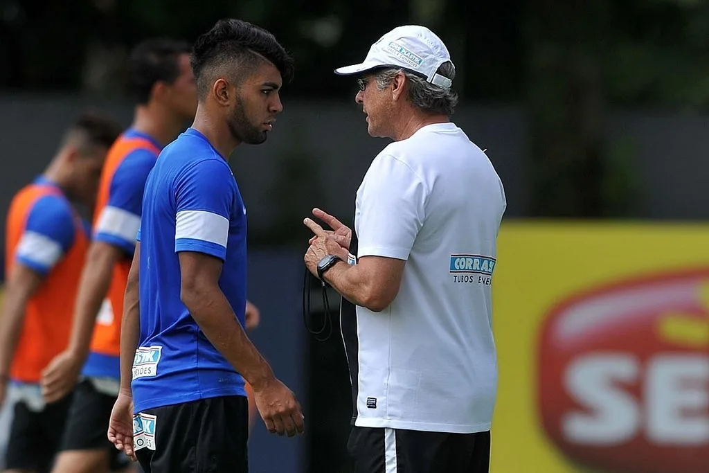 Paulista: Oswaldo indica que poupará alguns titulares no Santos