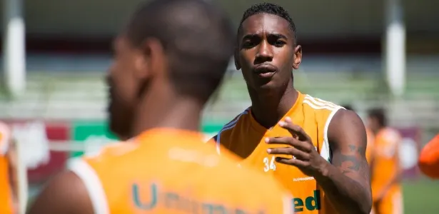 Roma trava empréstimo de Gerson e frustra Fluminense, Corinthians e SP