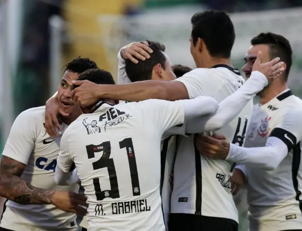 Corinthians ignora SP na Libertadores em semana livre antes de clássico