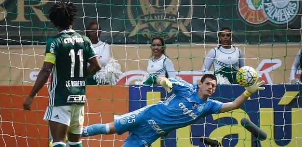 Sem Cuca, Palmeiras pega Bota para afastar desconfiança e se segurar em 1º